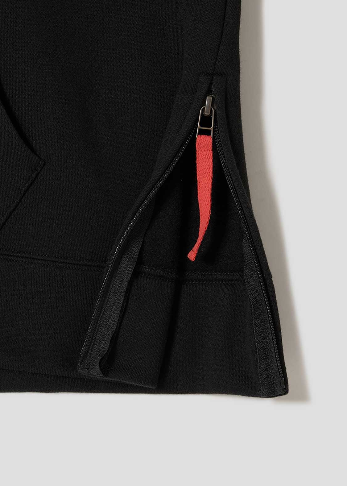 Ikaku Suwari | Fluffy Fleece Hoodie - Image 5