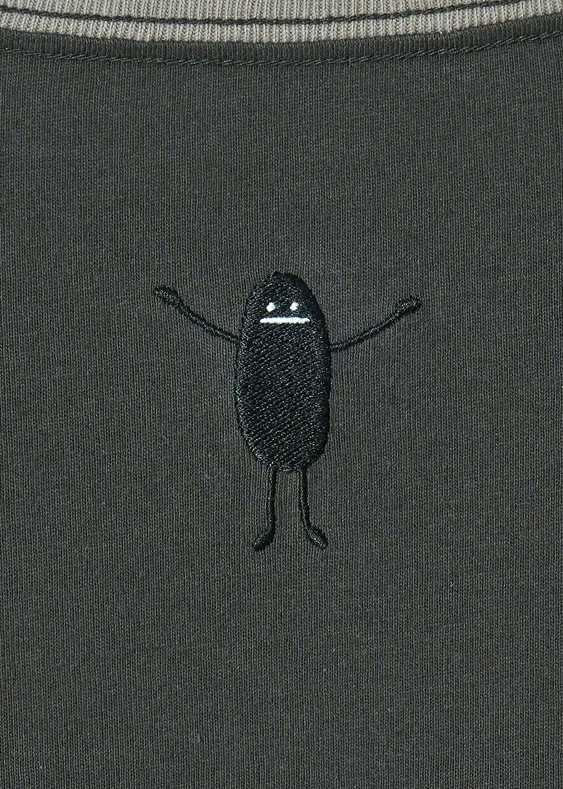 Beautiful Shadow | Hug Pocket Big T-Shirt - Image 4