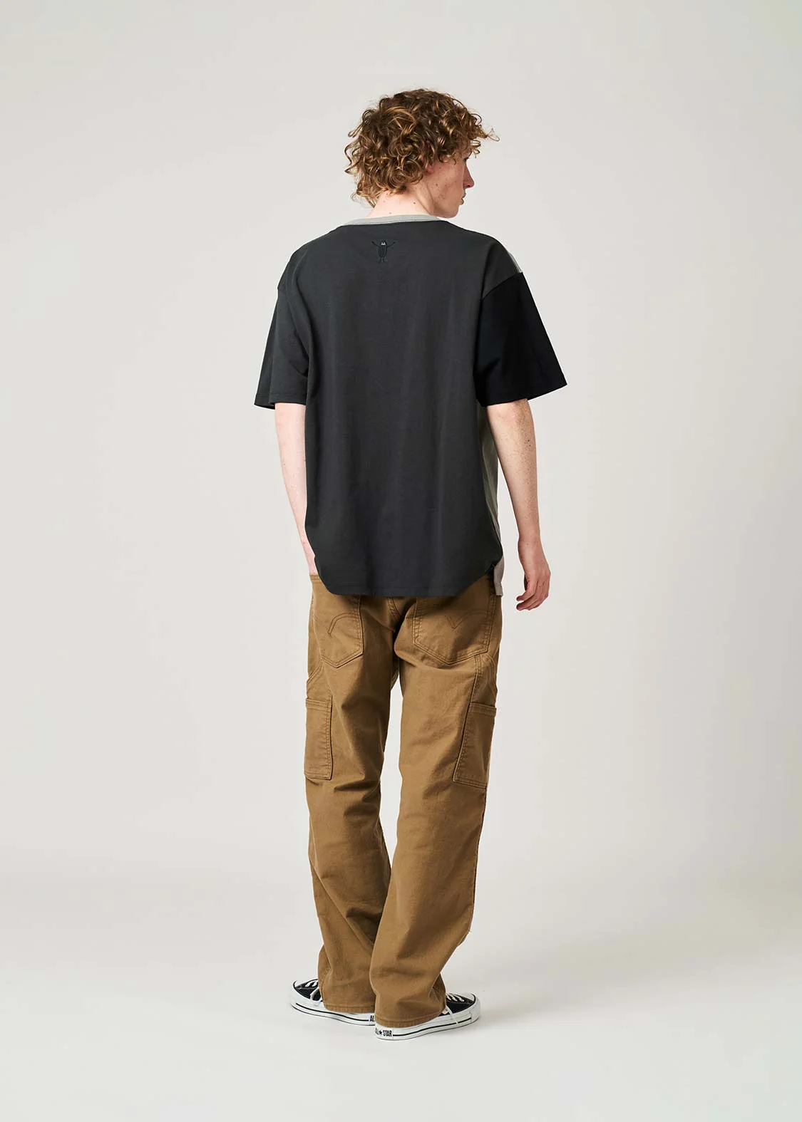 Beautiful Shadow | Hug Pocket Big T-Shirt - Image 8