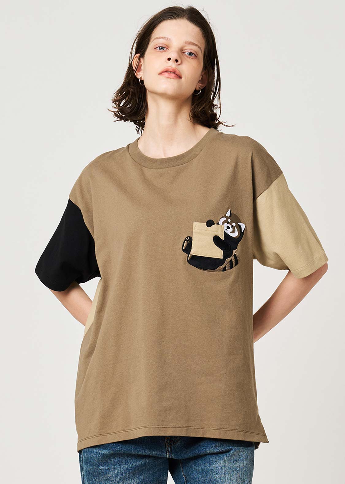 Ikaku | Hug Pocket Big T-Shirt - Image 9