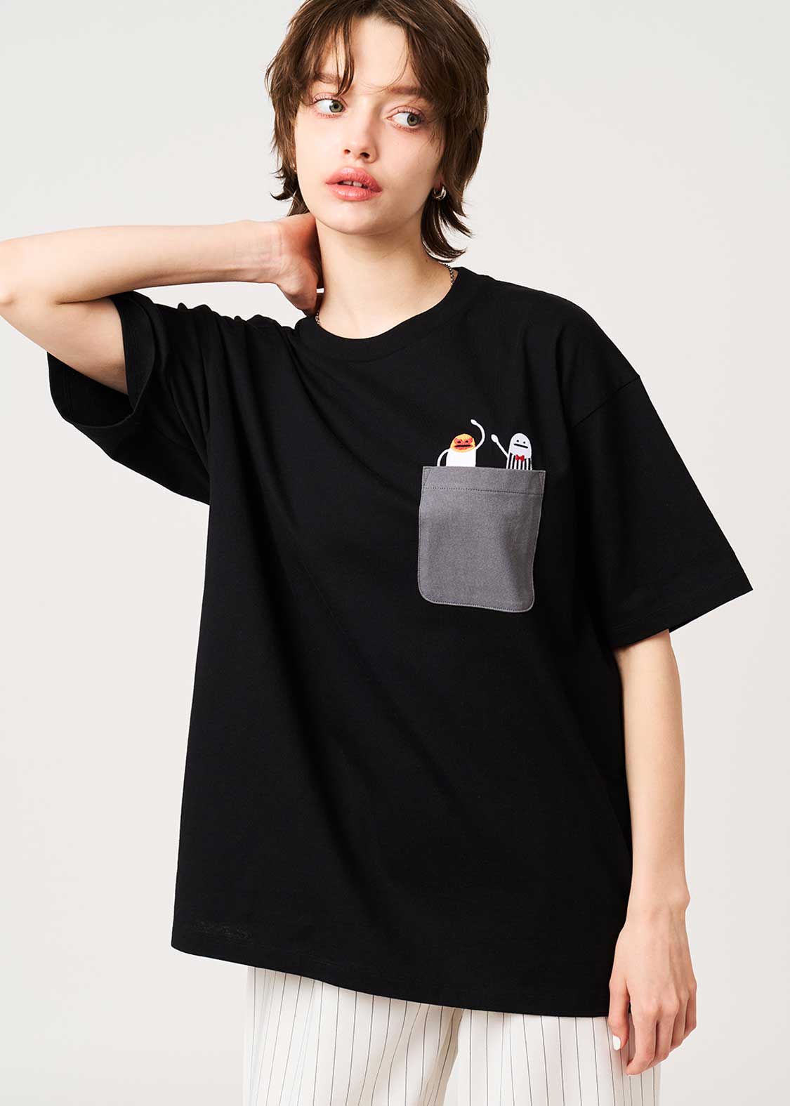 Beautiful Shadow Lucha | Big Pocket T-Shirt - Image 9