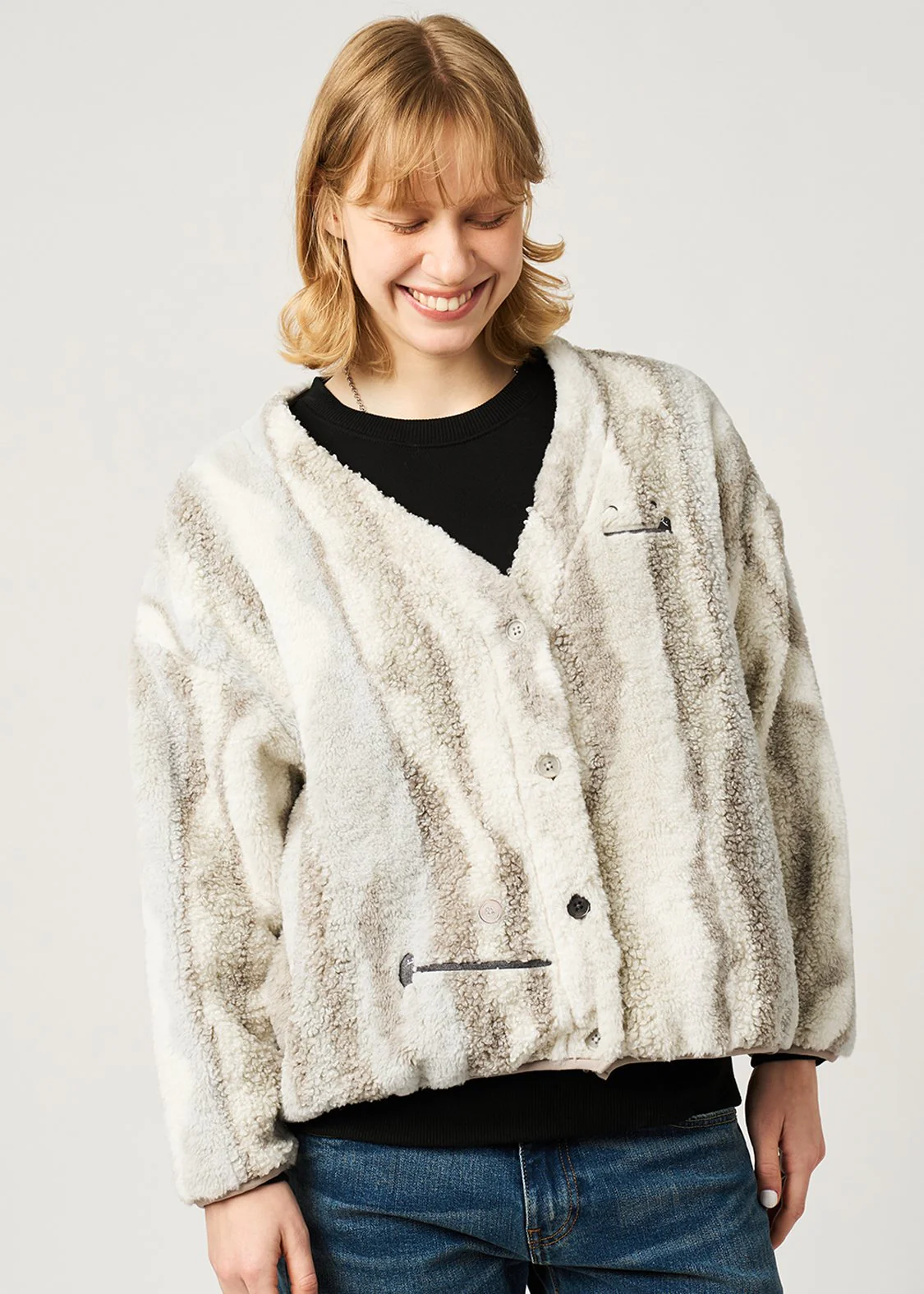 Beautiful Shadow Zoom | Mixed Boa Cardigan - Image 9