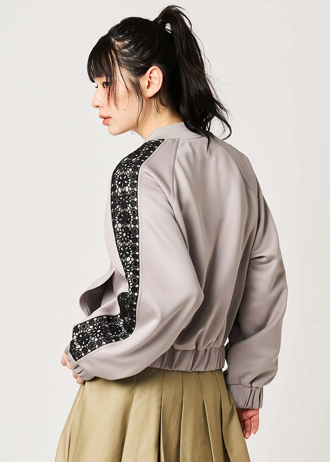 Rolling Pandas Painting | Lace Short Blouson - Image 7