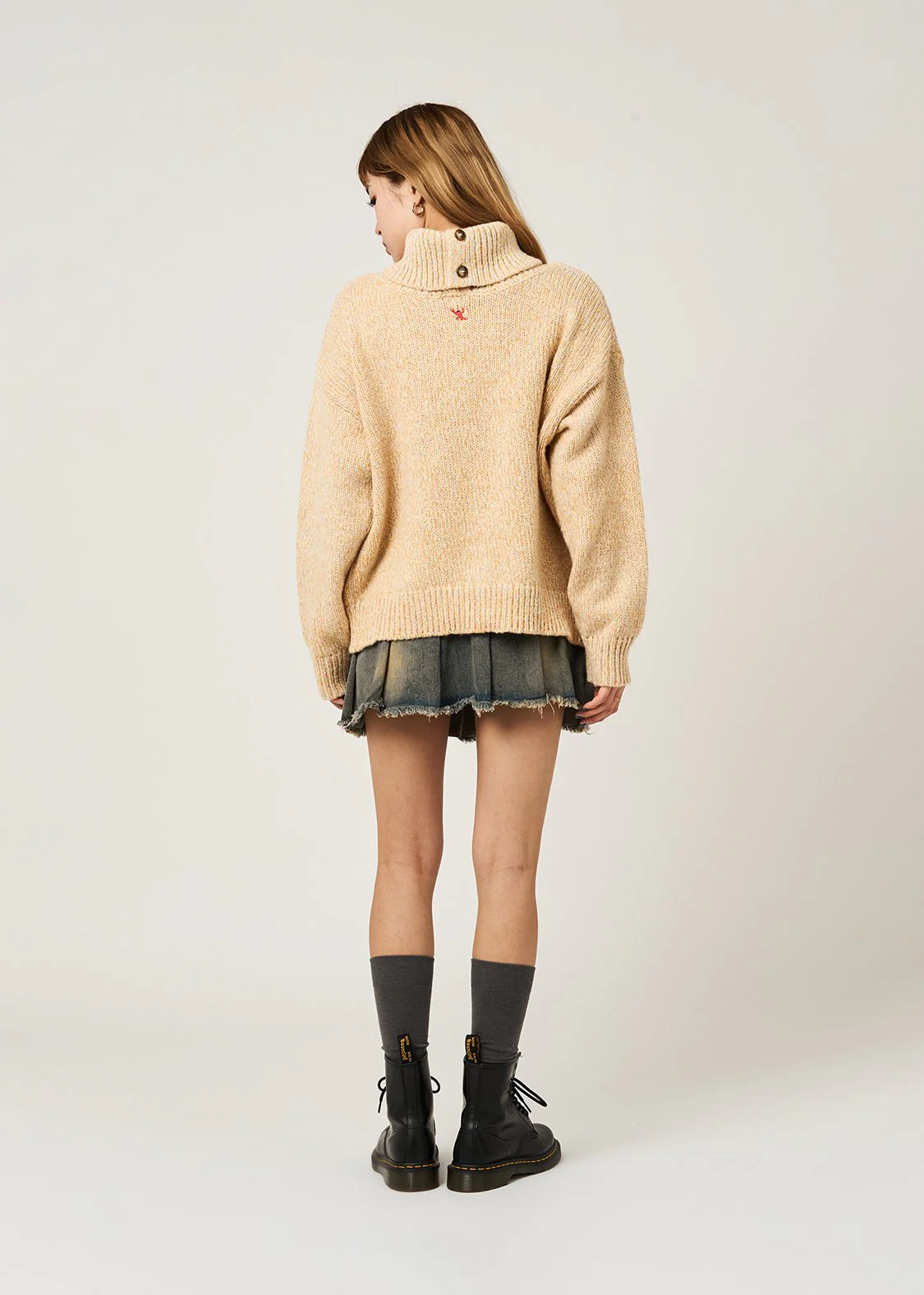 Ikaku Winter | High-Neck Knit - Image 10