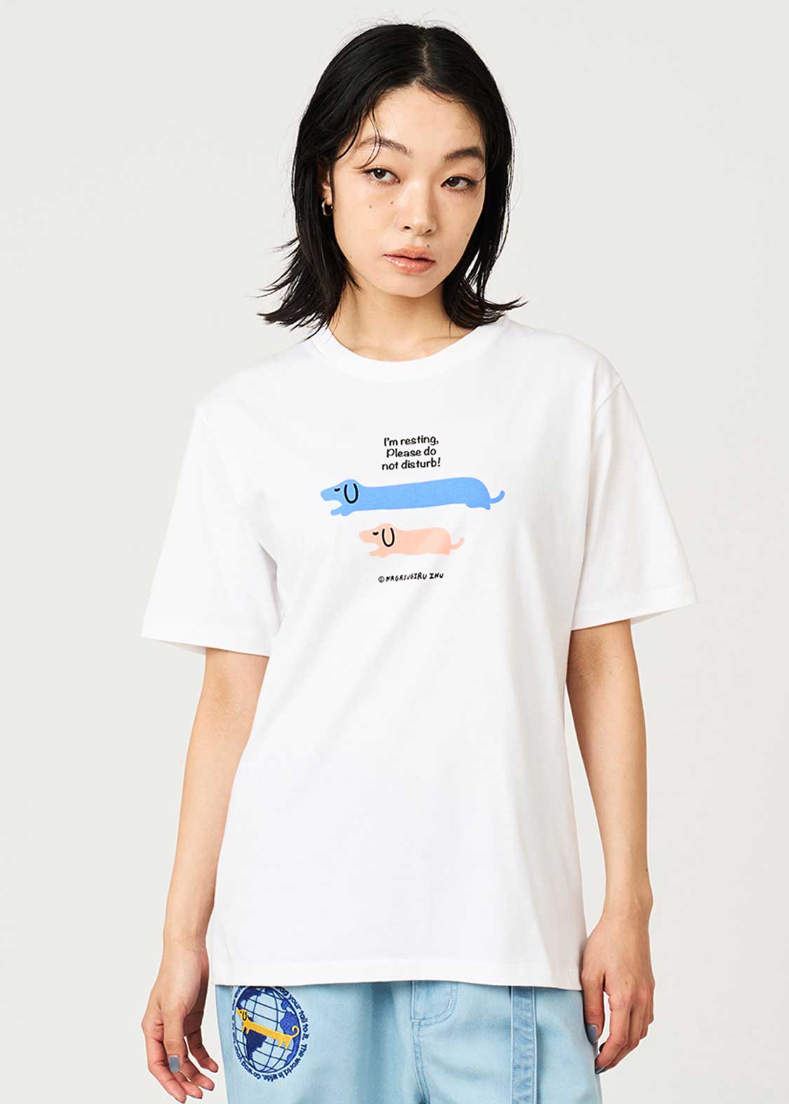 Nagasugiru Inu Sleeping | T-Shirt - Image 9