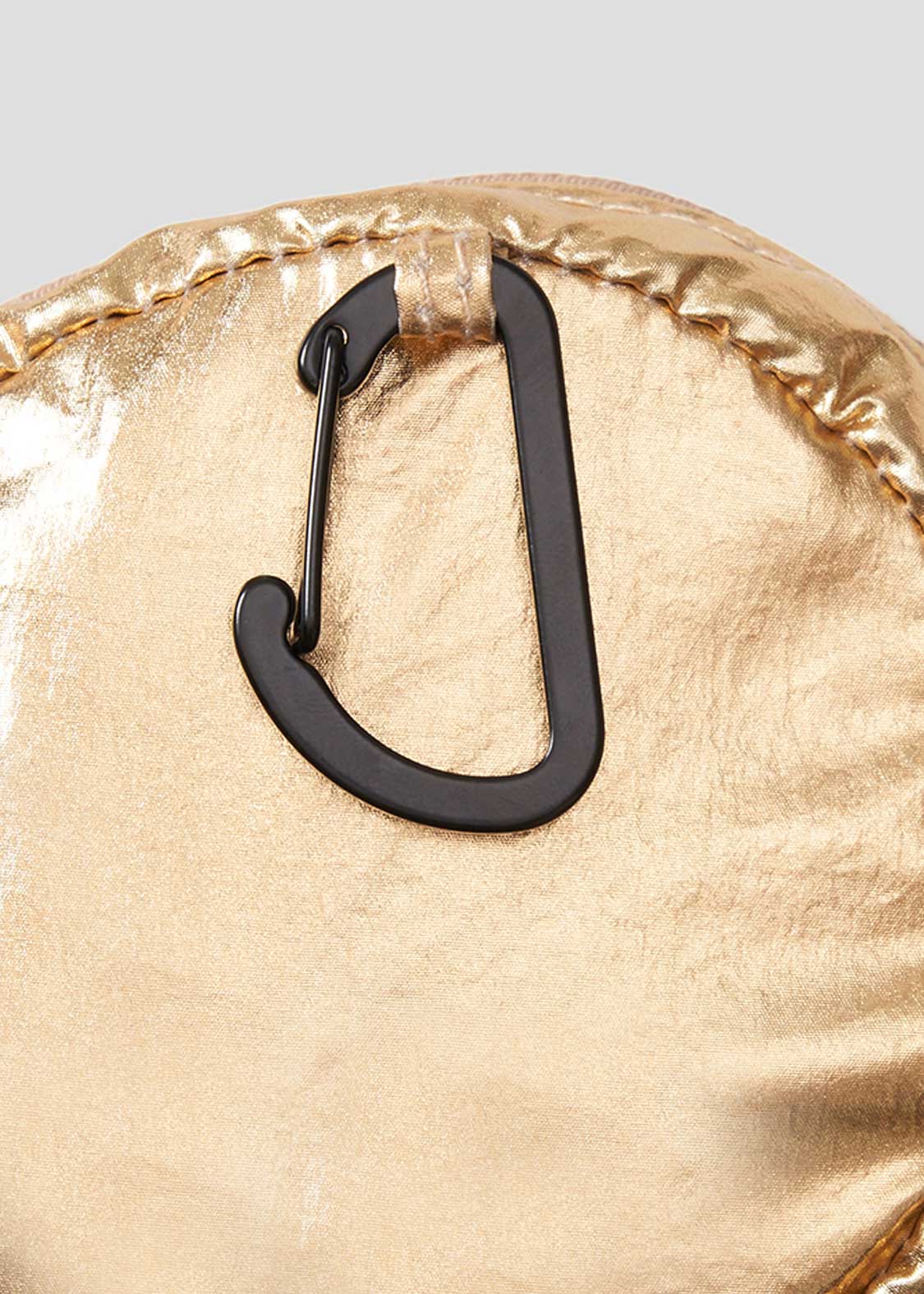Circle Pouch (Beautiful Shadow Burger) - Image 5