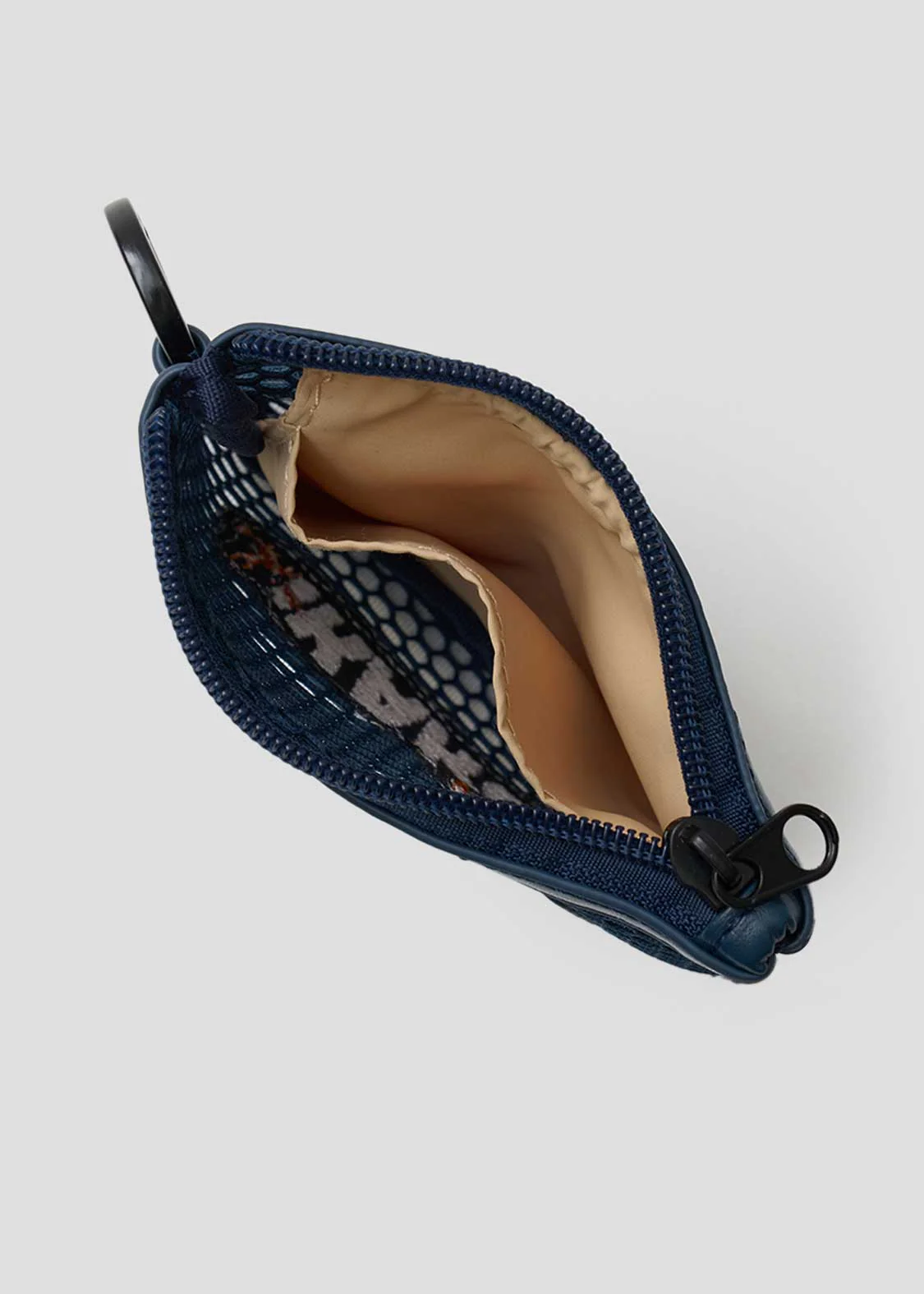 Ikaku B | Mesh Flat Pouch - Image 8