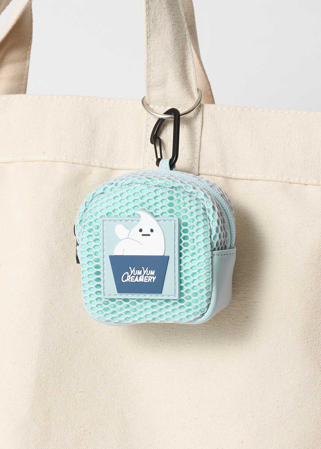 Icebonne B | Mesh Square Pouch - Image 6