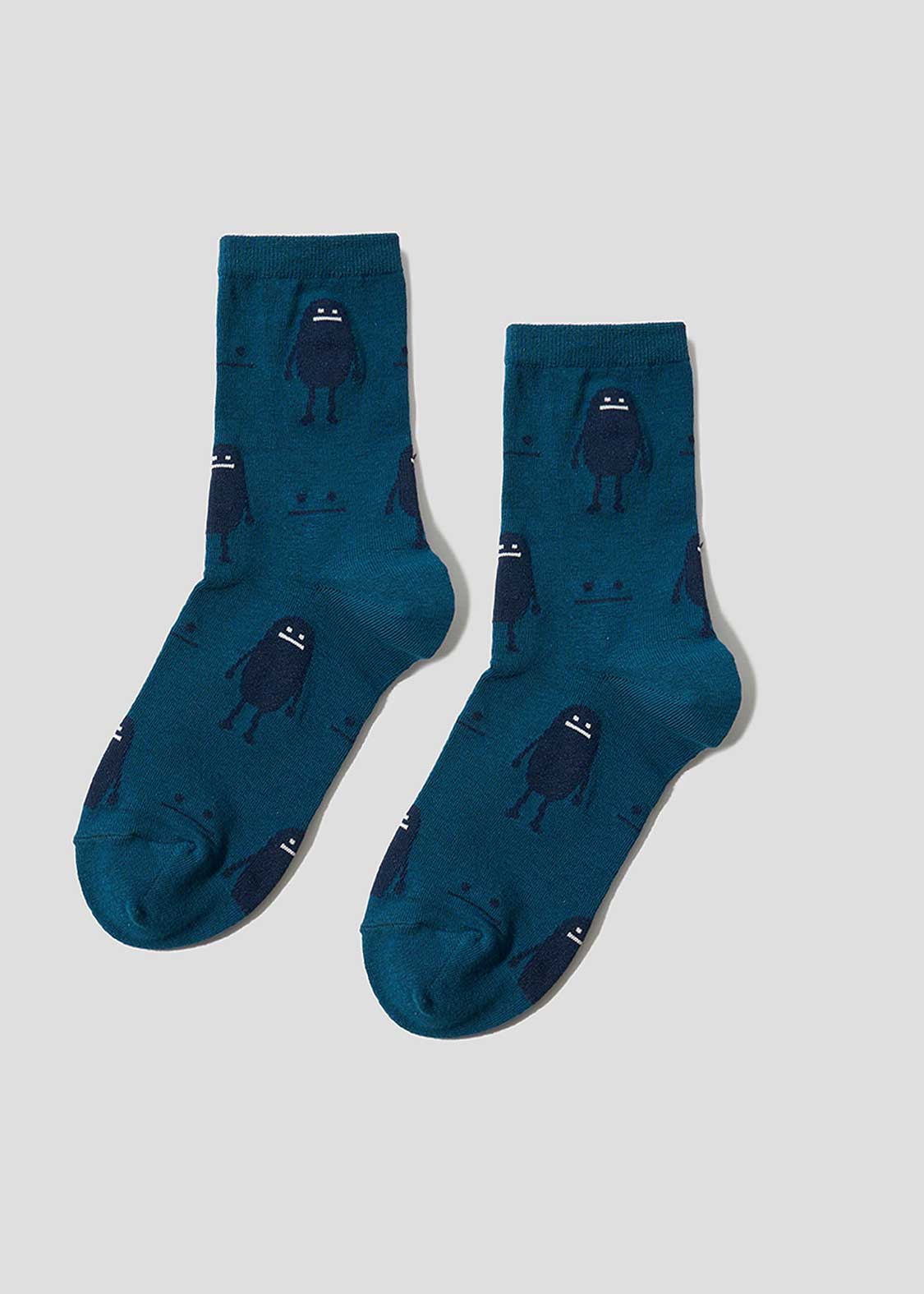 Beautiful Shadow D | Mid-Calf Socks