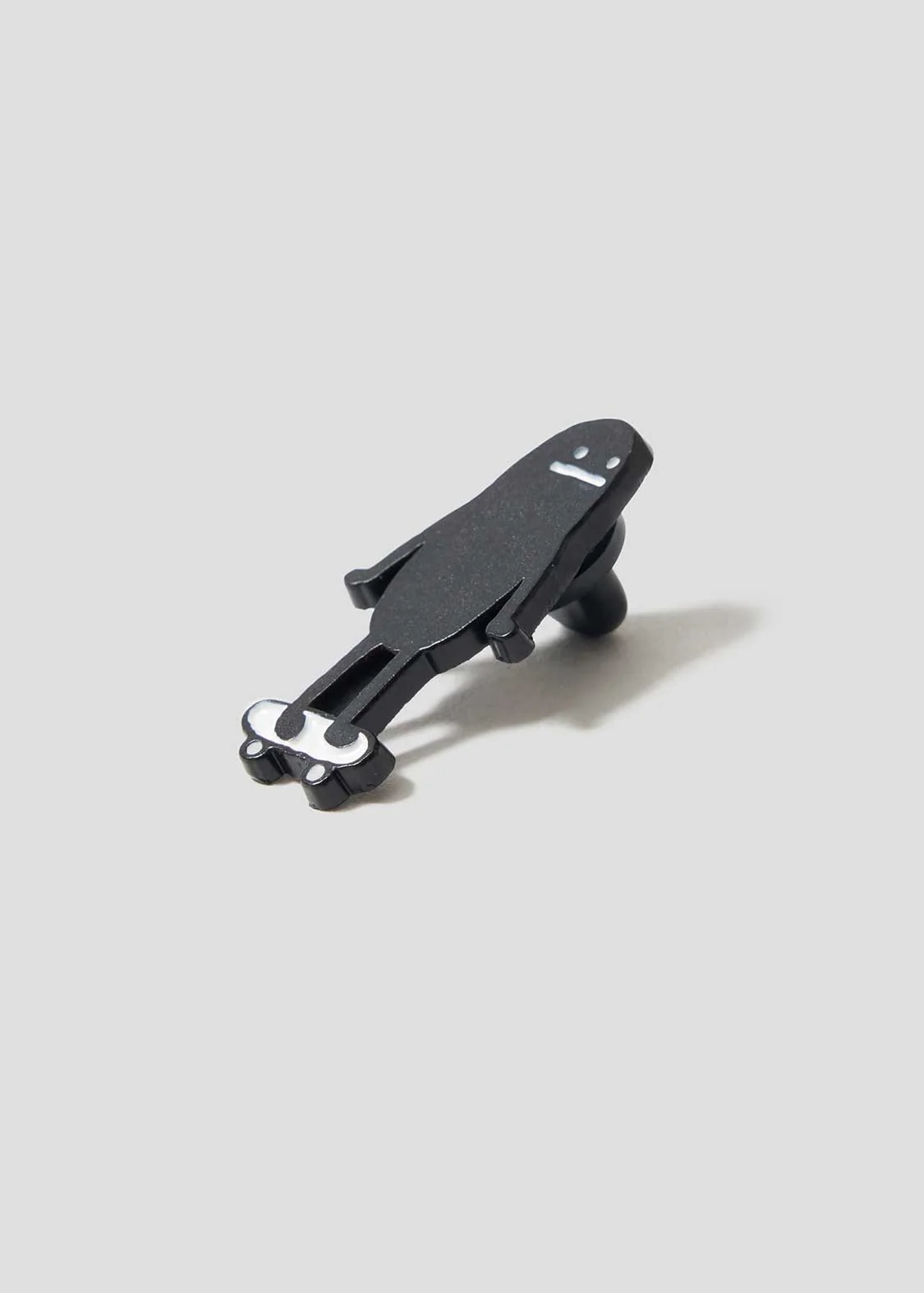 Beautiful Shadow Skateboard | Pins
