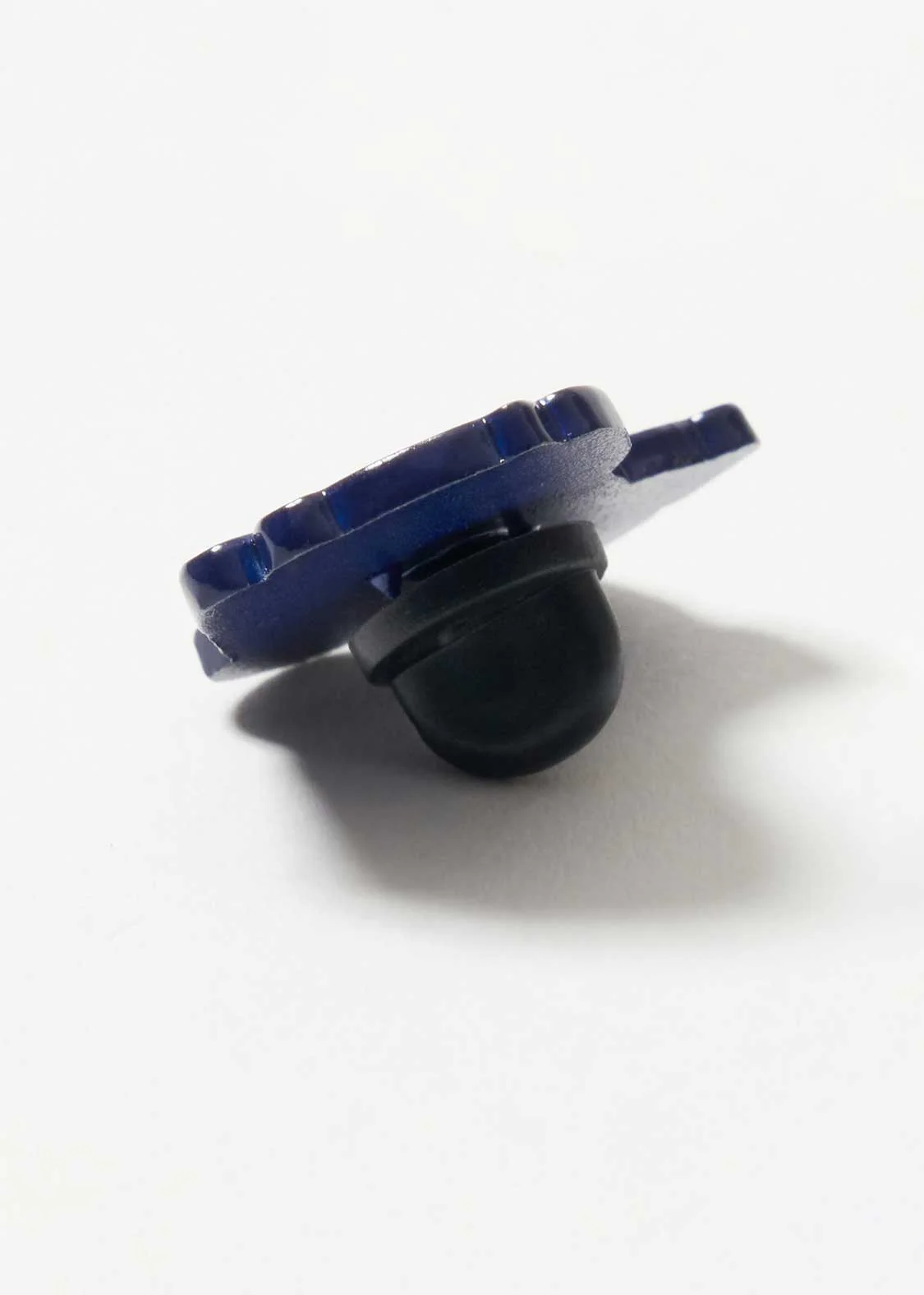 Ikaku 2 | Pins - Image 4