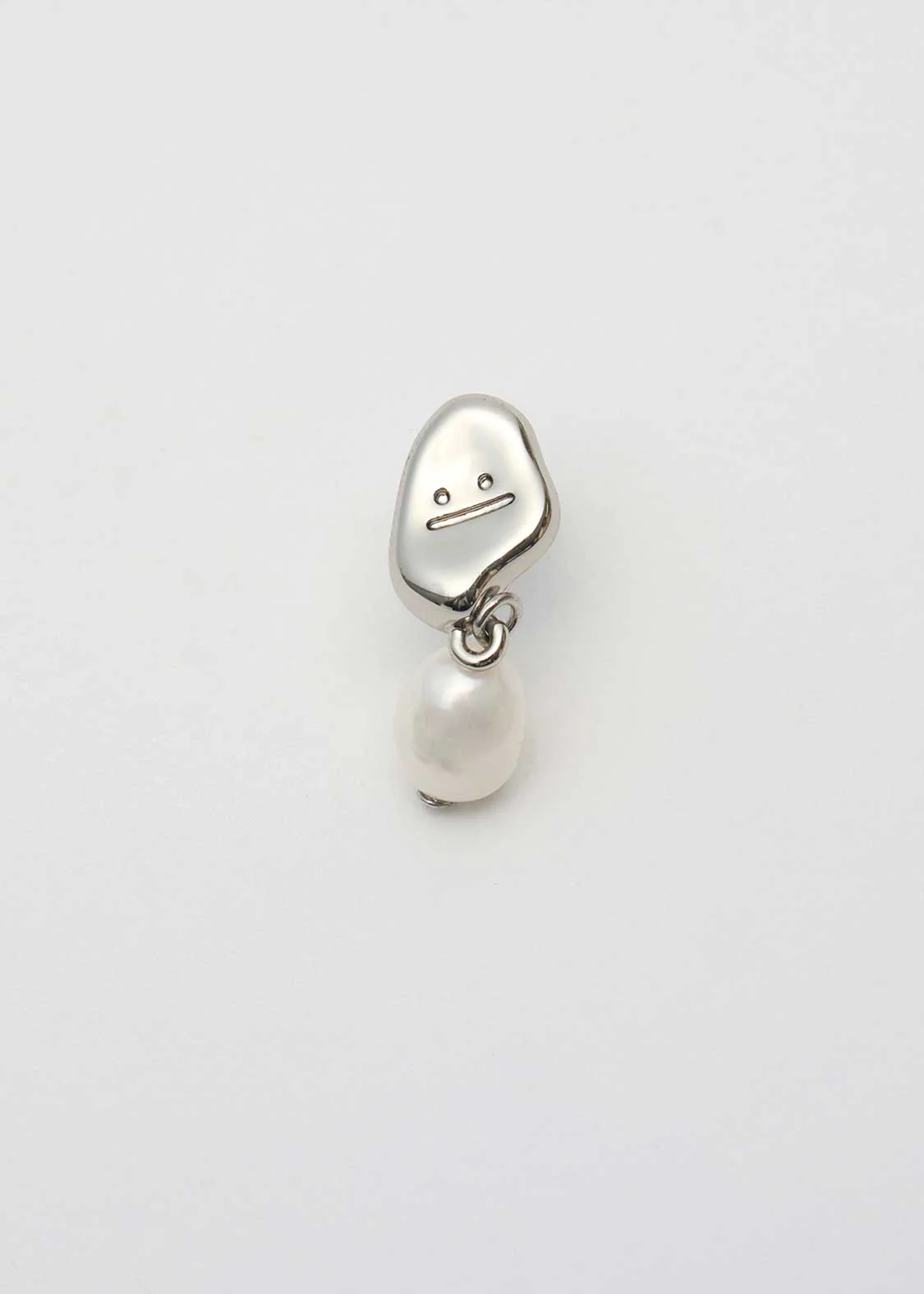 Beautiful Shadow Zoom D | Single Baroque Pearl Earrings - Image 2