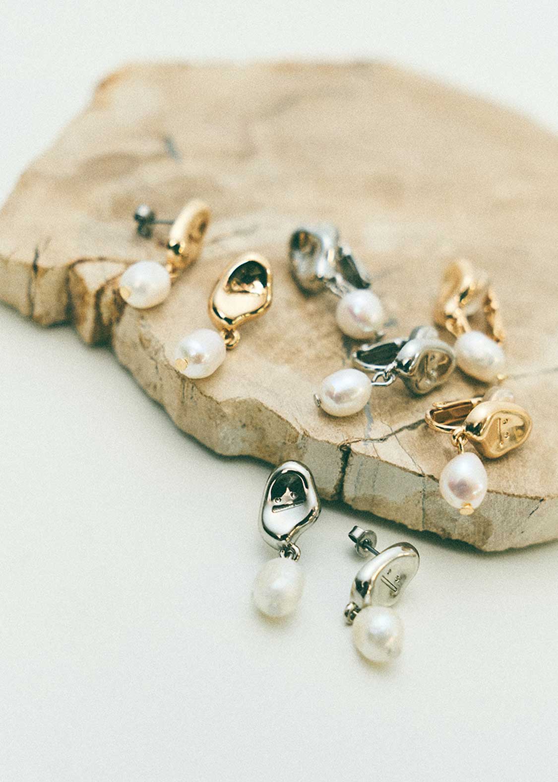 Beautiful Shadow Zoom D | Single Baroque Pearl Earrings - Image 8